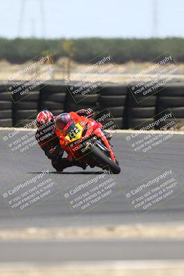 media/Jul-19-2025-TrackDaz (Sat) [[ff1509a44a]]/A Group/12pm (Turn 1)/